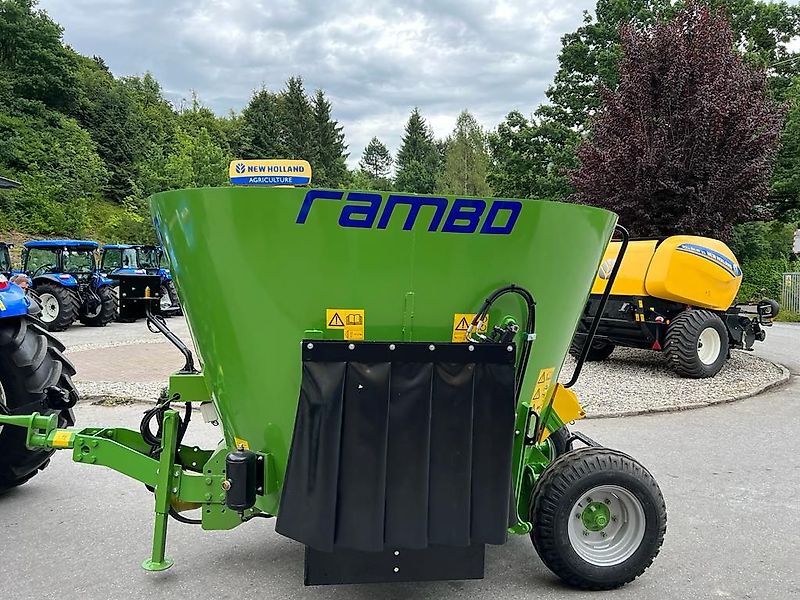 Faresin Rambo 500 Vertikalmischwagen